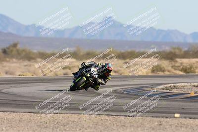 media/Dec-07-2025-CVMA (Sun) [[3e7d2de5dc]]/Race 10-Formula 40 Open/